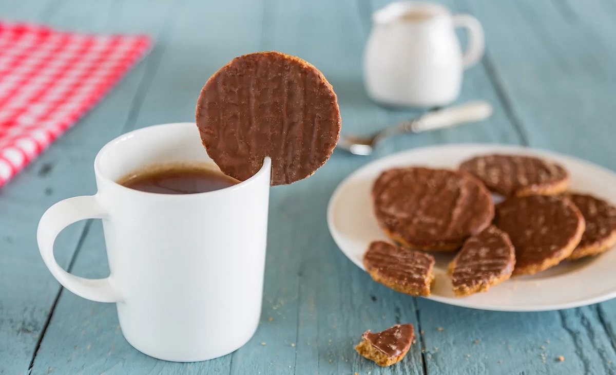 Homemade vegan dunking biscuits